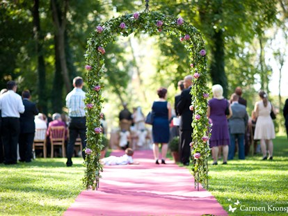 Hochzeit - Garten - Hinterbrühl - Heiraten im Veranstaltungsschloss Margarethen am Moos. - Veranstaltungsschloss Margarethen am Moos