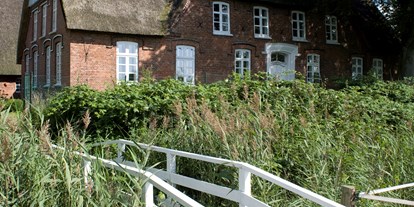 Hochzeit - nächstes Hotel - Schleswig-Holstein - Romatische Brücke - Landsitzhotel Peterhof