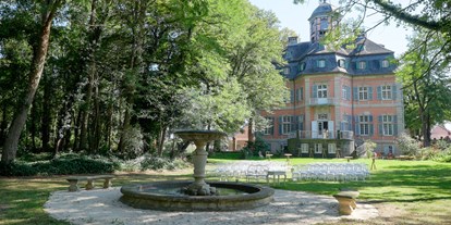 Hochzeit - barrierefreie Location - Bedburg - Die Parkanlage - Schloss Arff