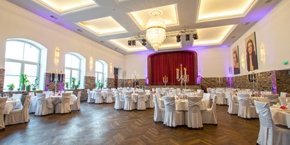 Hochzeit - Geeignet für: Eventlocation - Kamp-Lintfort - Saal mit runden Tischen (Bankettbestuhlung) - Kamper Hof