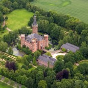 Hochzeitslocation: Schloss Moyland Tagen & Feiern
