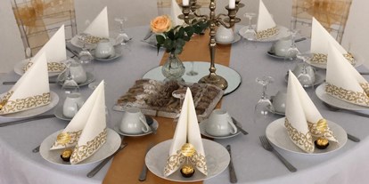 Hochzeit - externes Catering - Monheim am Rhein - Deko in gold weiß - Monte Cristo