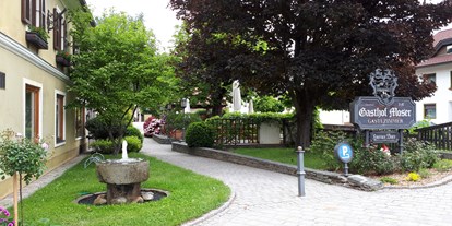 Hochzeit - Art der Location: ausgefallene Location - Bezirk Sankt Veit an der Glan - Unser Haupteingang - Gasthof-Hotel Moser/ Hochzeitsstadl 