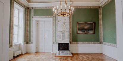 Hochzeit - Art der Location: Eventlocation - Brandenburg Nord - Grüner Salon - Schloss Friedrichsfelde