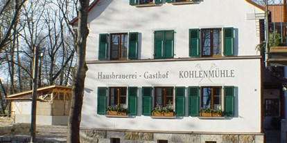 Hochzeit - Umgebung: am Fluss - Bayern - Eingangsbereich Außenansicht - Kohlenmühle Gasthof & Brauerei