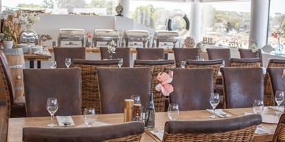 Hochzeit - Hochzeits-Stil: Boho - Lensahn - Captains Lounge - Restaurant Wolkenlos