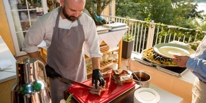 Hochzeit - Umgebung: am See - Live Cooking  - Strandhotel Vier Jahreszeiten Buckow