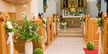 Hochzeit - Niederösterreich - Die Kirche ist nur 5 Gehminuten von Pedro´s Hochzeitslocation entfernt - Hochzeitslocation - Hotel - Eventrestaurant - Pedros