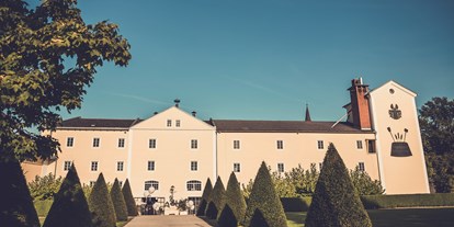 Hochzeit - Umgebung: im Park - Ebensee - Brauerei Schloss Eggenberg