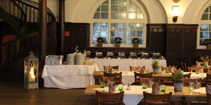Hochzeit - interne Bewirtung - Friedburg - Buffet im großen Saal - Restaurant Stieglkeller - Salzburg