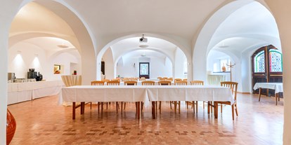 Hochzeit - Preisniveau: günstig - Bezirk Hermagor - Wodley Saal im Nebengebäude - Schloss Hotel Lerchenhof