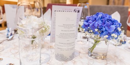 Hochzeit - Weinkeller - Pinzgau - Die Tische können individuell dekoriert werden - Hotel Gasthof Flatscher