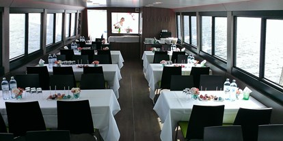 Hochzeit - externes Catering - Oberösterreich - Salon unter Deck - Mondsee Schifffahrt Hemetsberger