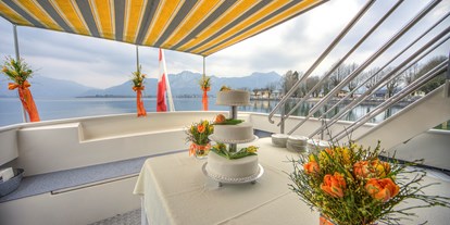 Hochzeit - interne Bewirtung - Oberösterreich - Catering an Bord - die Hochzeitstorte - Mondsee Schifffahrt Hemetsberger