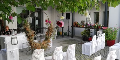 Hochzeit - Geeignet für: Geburtstagsfeier - Altendorf (Altendorf) - Innenhof - Bauermühle Mattersburg