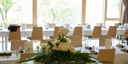 Hochzeit - Preisniveau: moderat - Oberösterreich - Hochzeitstafel  - Green Belt Center 