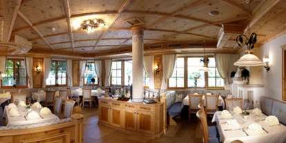 Hochzeit - Art der Location: Gasthaus - Lamprechtshausen - Innen Restaurant Gasthof Hotel Grünauerhof - Gasthof Hotel Grünauerhof