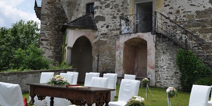 Hochzeit - Trauung im Freien - Oberösterreich - Burg Clam