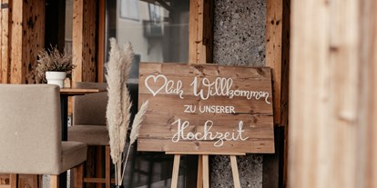 Hochzeit - Candybar: Saltybar - Gmunden - Eingangsbereich  - DAS ATTERSEE