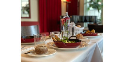 Hochzeit - Art der Location: im Freien - Potsdam - Spannende Speise und Gebäckkreationen aus der traditionellen internationallen guten Hausküche - Kaffeehaus Mila