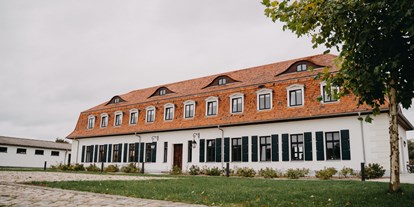 Hochzeit - Art der Location: Scheune - Brandenburg Nord - Gut Sarnow - Hotel, Restaurant und Reitanlage