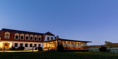 Hochzeit - Art der Location: Waldhochzeit - Brandenburg Nord - Gut Sarnow - Hotel, Restaurant und Reitanlage