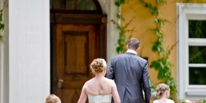 Hochzeit - Trauung im Freien - Pfaffenhofen an der Ilm - Unterbringung im Hotel Schloss Blumenthal möglich - Schloss Blumenthal