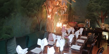 Hochzeit - Winterhochzeit - Strausberg - Tafel grüner Salon - Oase Brasserie