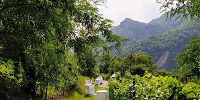Hochzeit - Geeignet für: Private Feier (Taufe, Erstkommunion,...) - Südtirol - Sektempfang für eure Hochzeit im Weinberg des Schloss Wangen in Bozen. - Schloss Wangen Bellermont