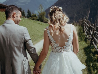 Hochzeit - Art der Location: Bauernhof/Landhaus - Tirol - Eure Hochzeit in totaler Exklusivität. 
Nur ihr und eure Liebsten. - Grasberg Alm