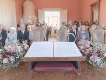 Hochzeit - Preisniveau: exklusiv - Österreich - Im Trauungssaal Augustiner finden bei Schlechtwetter die standesamtlichen Trauungen statt - Schloss Welsdorf