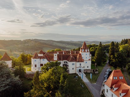 Hochzeit - Trauung im Freien - Österreich - Schlosswirt Kornberg