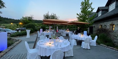 Hochzeit - Geeignet für: Private Feier (Taufe, Erstkommunion,...) - Villmar - Terrasse Eventfläche - Hofgut Georgenthal