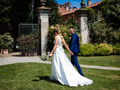 Hochzeit - barrierefreie Location - Der Park bietet zahlreiche tolle Plätze für unvergessliche Hochzeitsfotos. - AL Castello Resort -Cascina Capitanio 