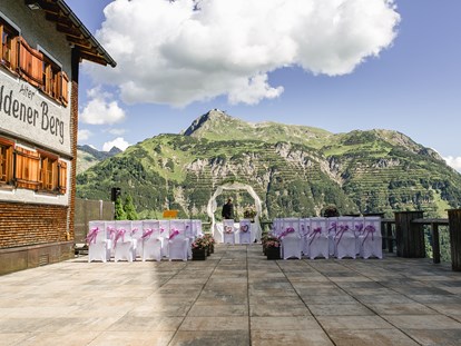 Hochzeit - Art der Location: im Freien - Hotel Goldener Berg & Alter Goldener Berg