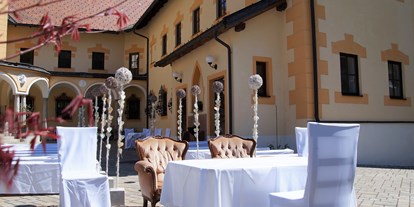 Hochzeit - Art der Location: Hotel - stilvoll - romantisch - klassisch - Naturhotel Schloss Kassegg