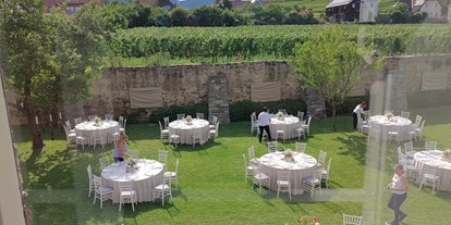 Hochzeit - Umgebung: in Weingärten - Furth bei Göttweig - Schloss zu Spitz