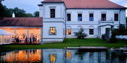 Hochzeit - Hunde erlaubt - Neutal - Schloss Nikitsch