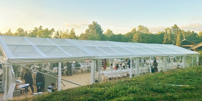 Hochzeit - Hochzeitsessen: Catering - Niedersachsen - Transparentes Eventzelt am Wolfstein im Harz