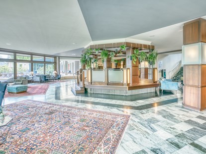Hochzeit - Preisniveau: moderat - Österreich - Lobby Hotel Parks
Schlechtwetter-Alternative für Empfang und Agape - Hotel Parks Velden