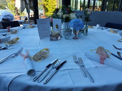 Hochzeit - Hochzeitsessen: Buffet - Festlicher Hochzeitstisch - Hotel Parks Velden