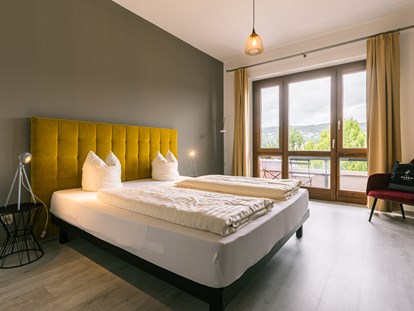Hochzeit - Umgebung: am Land - Doppelzimmer mit Seeblick - Hotel Parks Velden