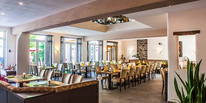 Hochzeit - Umgebung: am Fluss - Traben-Trarbach - Restaurant - Landgasthof Winzerscheune in Valwig an der Mosel