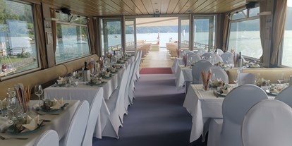 Hochzeit - Art der Location: Restaurant - Oberösterreich - Attersee Schiffahrt - Kapitänstrauung