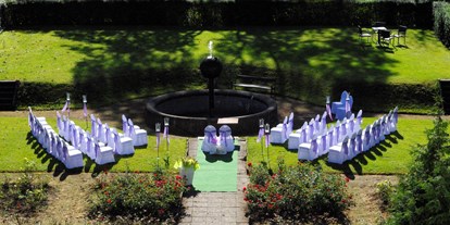 Hochzeit - Freie Trauung am Brunnen - Schlosshotel PURSCHENSTEIN