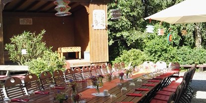 Hochzeit - Preisniveau: günstig - Tafel zum Sommerfest - Bergwirtschaft Bieleboh Restaurant & Hotel