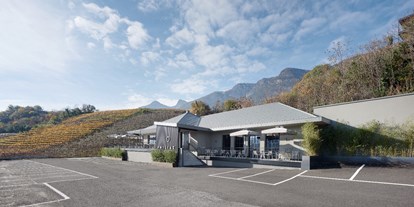 Hochzeit - barrierefreie Location - Südtirol - Parkplatz für 62 Autstellplätz, eventueller Shuttledienst oder Busdienst vorhanden - PHILIAZ