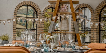 Hochzeit - Wickeltisch - Zell am See - Wie es euch gefällt - wundervolle flexible Lösungen für eure Hochzeitstafel. - Sendlhofer's