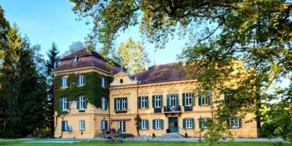 Hochzeit - Preisniveau: hochpreisig - Hannersdorf - Palais mit Park - Palais Kneissl