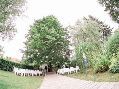 Hochzeit - Hochzeitsessen: 5-Gänge Hochzeitsmenü - Heiraten im Garten des Landgasthof KRONE in Niederösterreich. - Landgasthof Krone